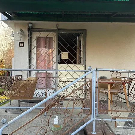 Gárdonyi Kisház Apartman Gárdony